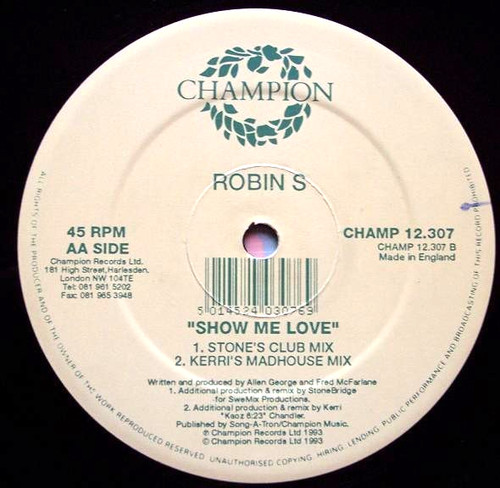 Robin show love - -,